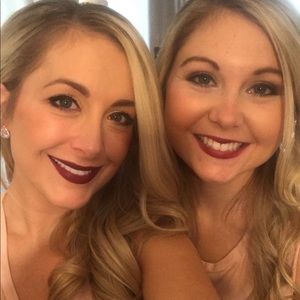 Meet your Posher, Danika